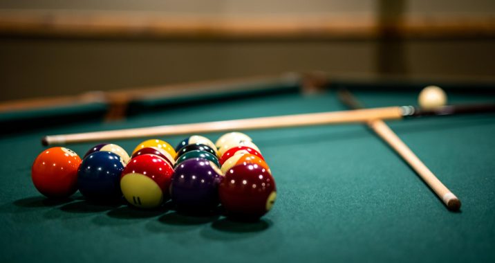 Fasilitas Penunjang Tempat Billiard. Sumber: freepik.com