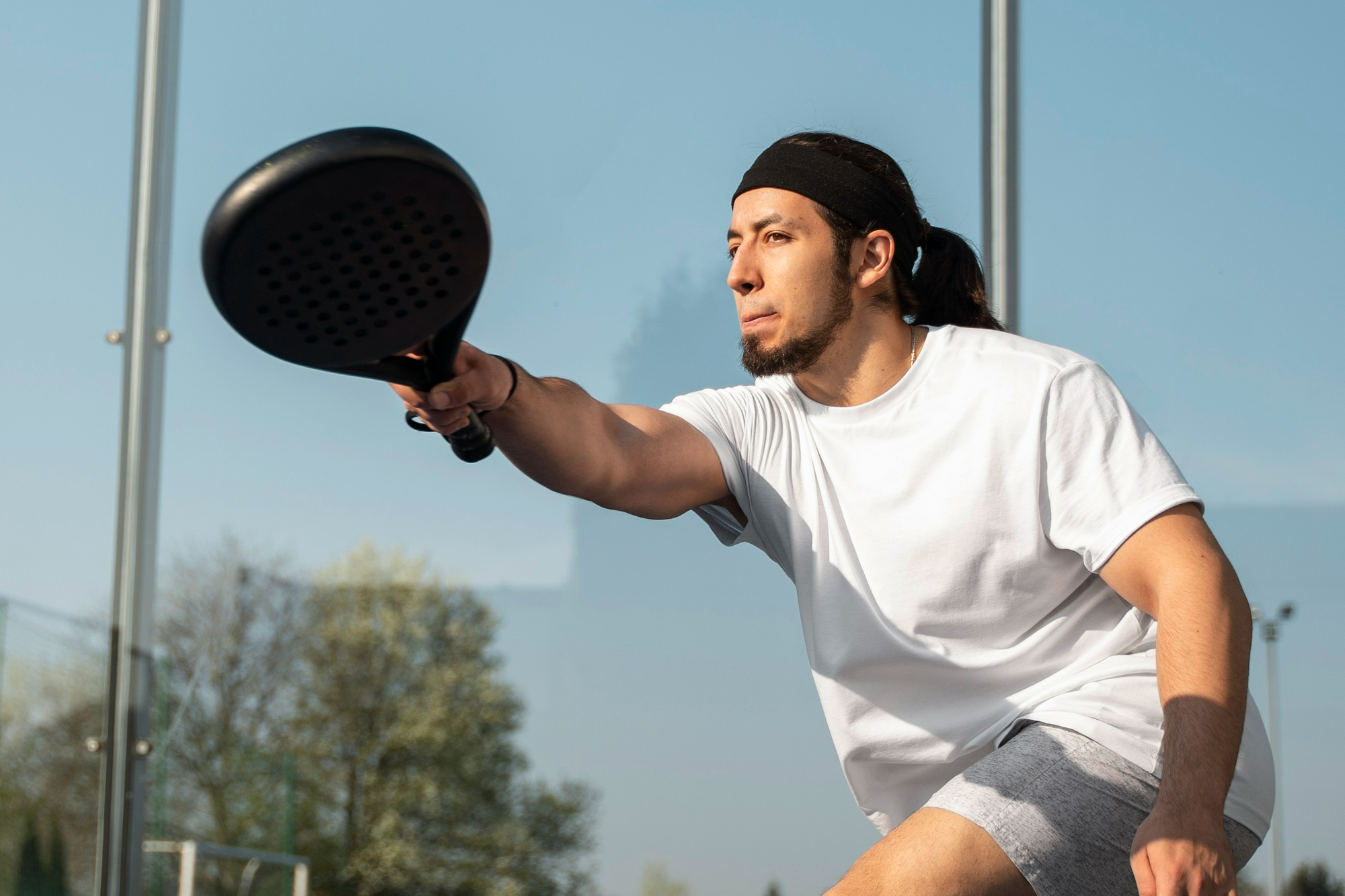 Berapa Modal Membangun Lapangan Padel. Sumber: freepik.com